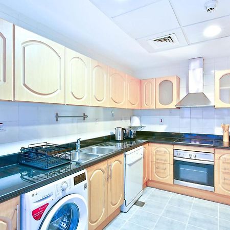 Bnbmehomes - Sit Back & Enjoy Seeing The Luxury Yachts Drive By - B67 Dubai Ngoại thất bức ảnh