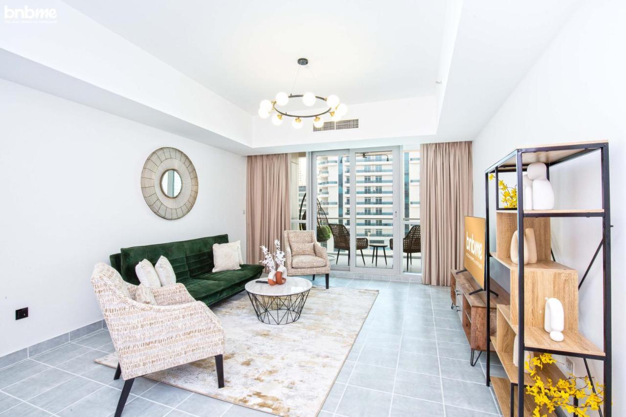 Bnbmehomes - Sit Back & Enjoy Seeing The Luxury Yachts Drive By - B67 Dubai Ngoại thất bức ảnh