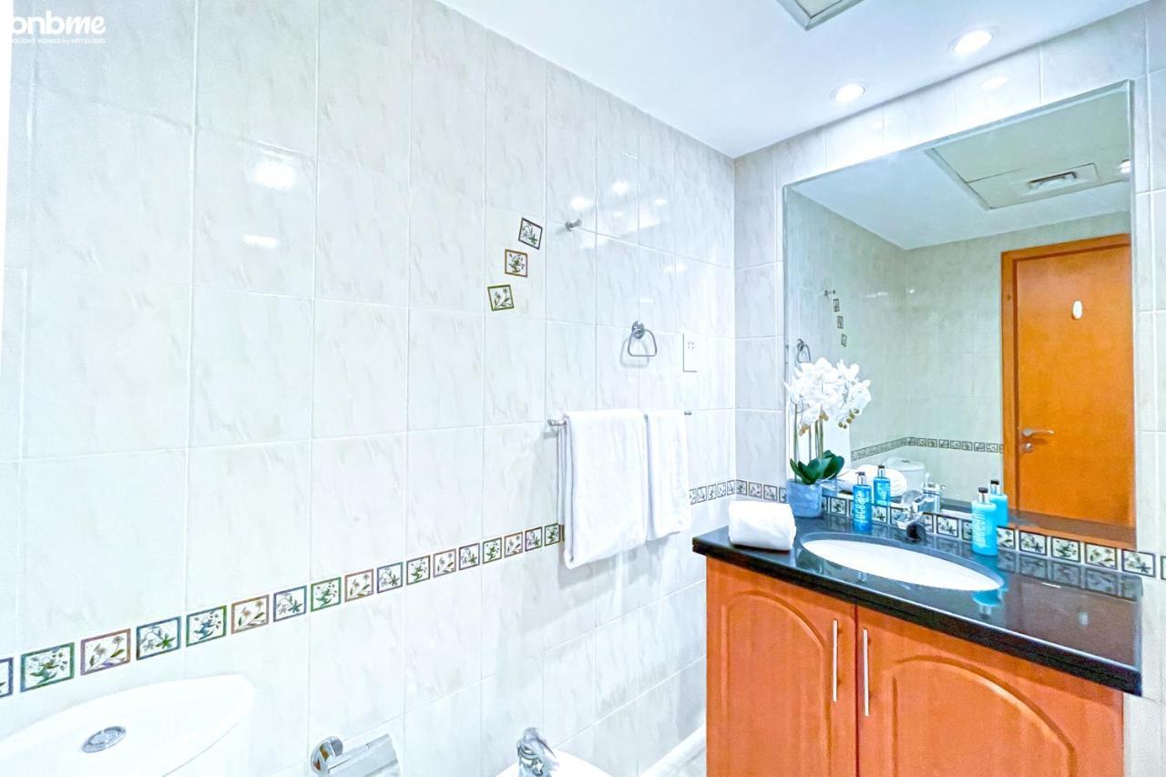 Bnbmehomes - Sit Back & Enjoy Seeing The Luxury Yachts Drive By - B67 Dubai Ngoại thất bức ảnh