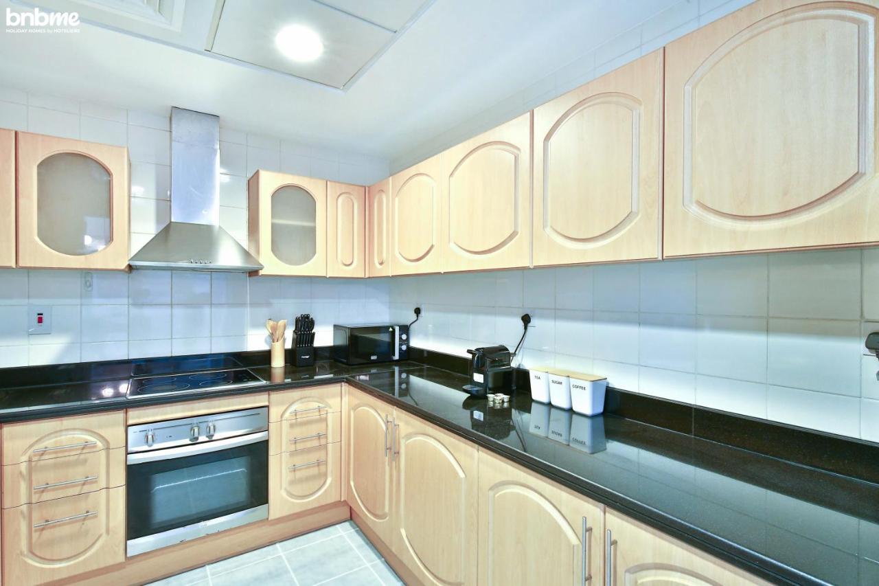 Bnbmehomes - Sit Back & Enjoy Seeing The Luxury Yachts Drive By - B67 Dubai Ngoại thất bức ảnh